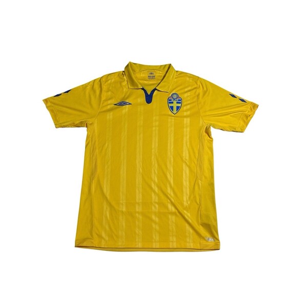 2009 Umbro Sweden Football Jersey Size Medium‎ Soccer Y2K - Picture 1 of 6